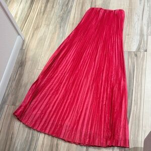NWT Women’s Lulu’s Divian Hot Pink Ombre Pleated Swing Maxi Dress | Size Small |